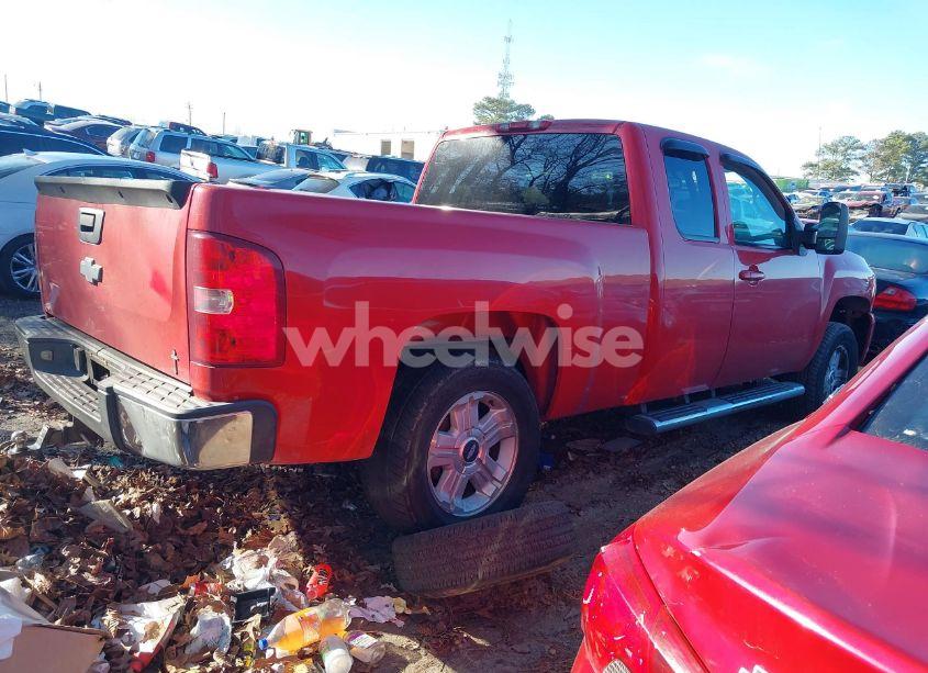 Photo 4 of 2008 Chevrolet Silverado 1500 LTZ (VIN 2GCEK19J881100476)