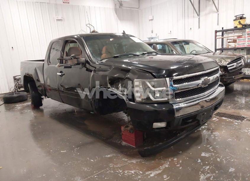 2007 Chevrolet Silverado 1500 LT1 (VIN 2GCEK19J971642975) main photo