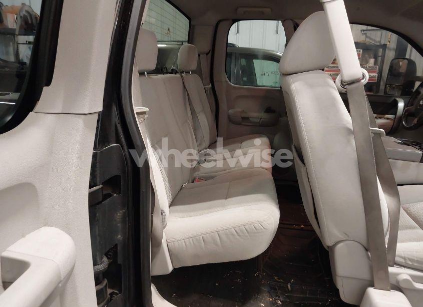 Photo 8 of 2007 Chevrolet Silverado 1500 LT1 (VIN 2GCEK19J971642975)