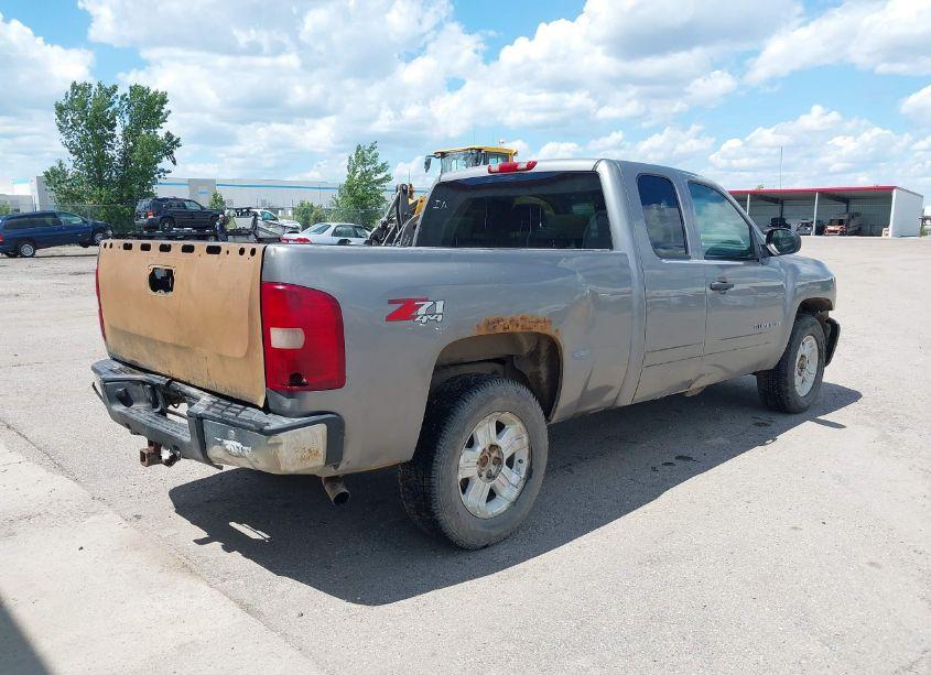 Photo 4 of 2008 Chevrolet Silverado 1500 LT1 (VIN 2GCEK19J981242951)
