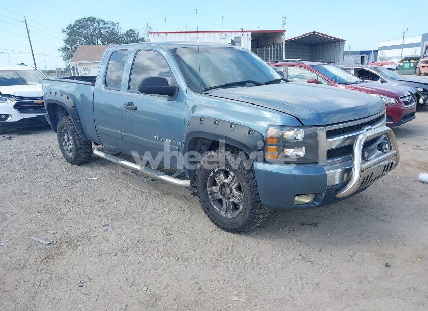2008 Chevrolet Silverado 1500 LT1 (VIN 2GCEK19J981299683) main photo