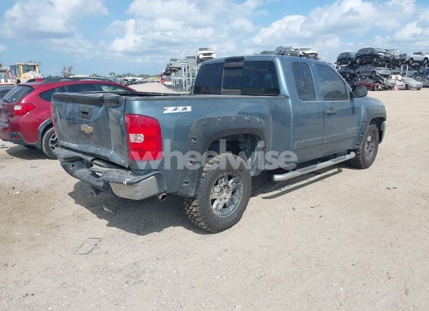 Photo 4 of 2008 Chevrolet Silverado 1500 LT1 (VIN 2GCEK19J981299683)