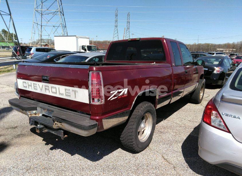 Photo 4 of 1994 Chevrolet Gmt-400 K1500 (VIN 2GCEK19K1R1119008)