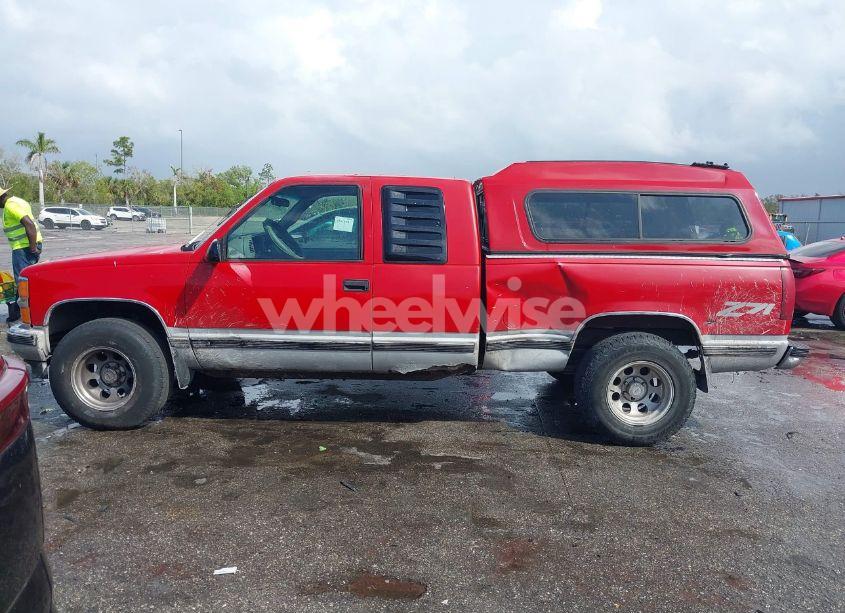 Photo 14 of 1995 Chevrolet Gmt-400 K1500 (VIN 2GCEK19K1S1102022)