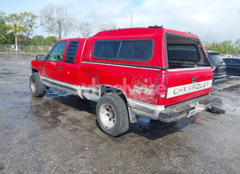 Photo 3 of 1995 Chevrolet Gmt-400 K1500 (VIN 2GCEK19K1S1102022)