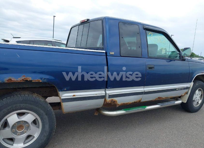 Photo 12 of 1994 Chevrolet Gmt-400 K1500 (VIN 2GCEK19K2R1288339)