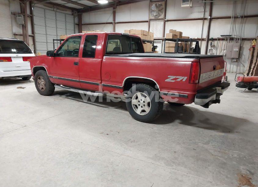 Photo 3 of 1995 Chevrolet Gmt-400 K1500 (VIN 2GCEK19K3S1182570)