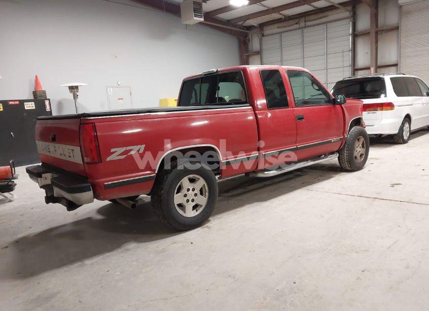 Photo 4 of 1995 Chevrolet Gmt-400 K1500 (VIN 2GCEK19K3S1182570)