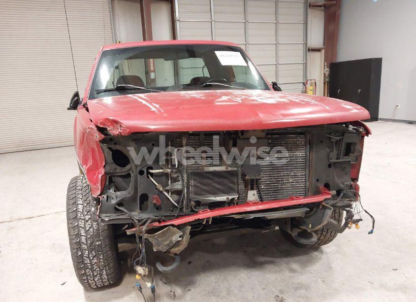 Photo 6 of 1995 Chevrolet Gmt-400 K1500 (VIN 2GCEK19K3S1182570)