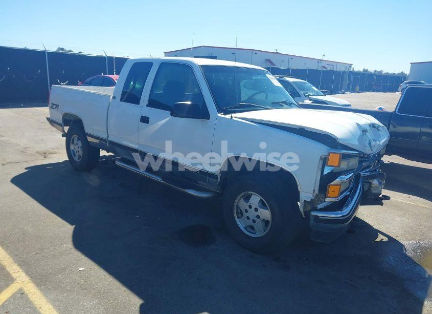 1995 Chevrolet Gmt-400 K1500 (VIN 2GCEK19K3S1286850) main photo