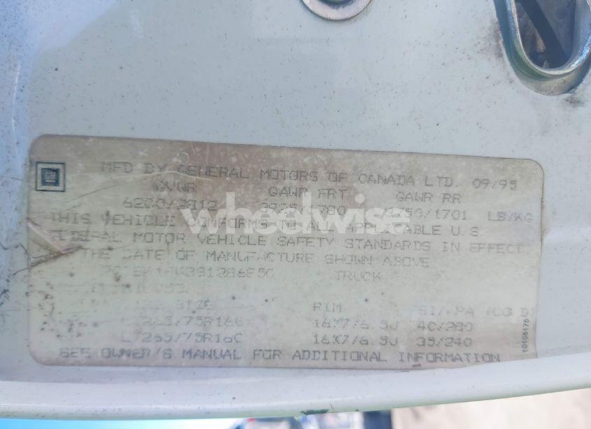 Photo 9 of 1995 Chevrolet Gmt-400 K1500 (VIN 2GCEK19K3S1286850)