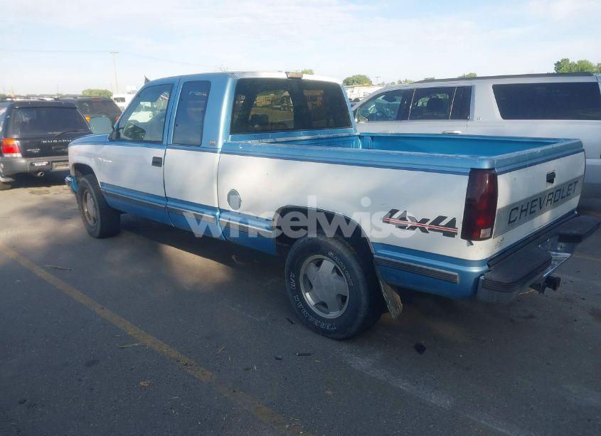 Photo 3 of 1993 Chevrolet Gmt-400 K1500 (VIN 2GCEK19K5P1195537)