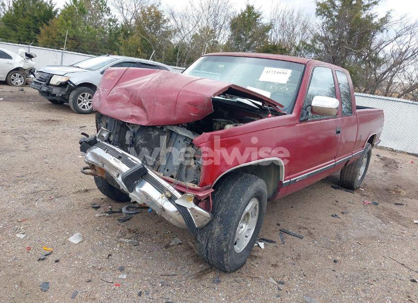 Photo 2 of 1992 Chevrolet Gmt-400 K1500 (VIN 2GCEK19K6N1136445)