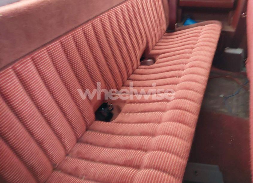 Photo 8 of 1992 Chevrolet Gmt-400 K1500 (VIN 2GCEK19K6N1136445)