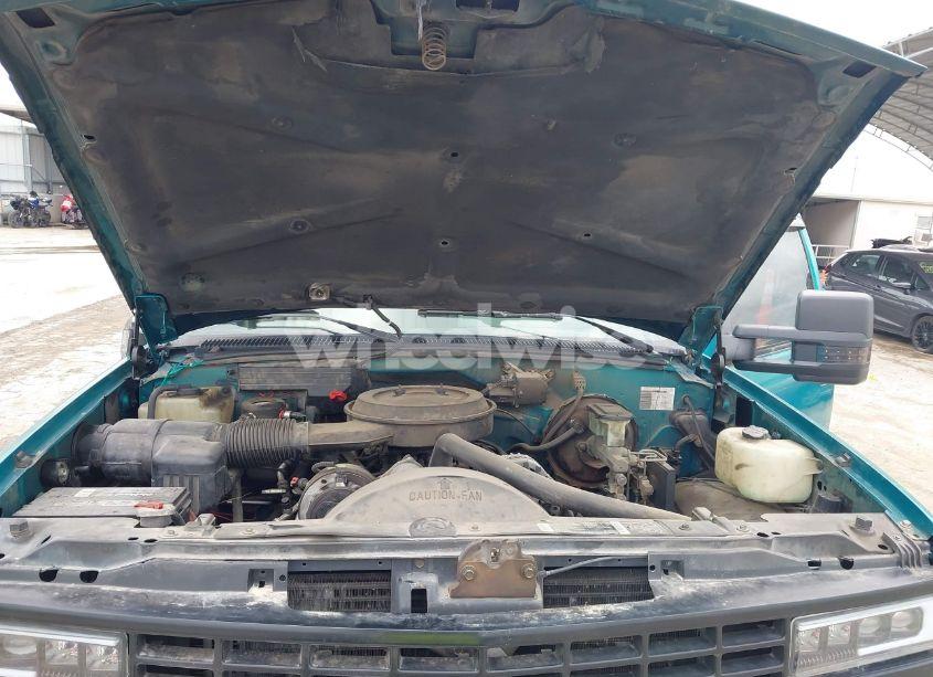 Photo 10 of 1994 Chevrolet Gmt-400 K1500 (VIN 2GCEK19K7R1232171)