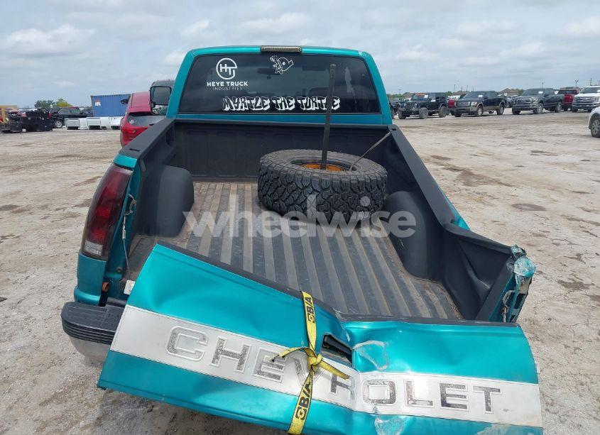 Photo 15 of 1994 Chevrolet Gmt-400 K1500 (VIN 2GCEK19K7R1232171)