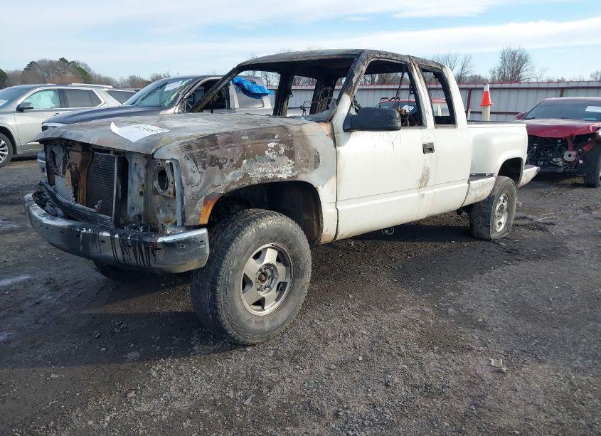 Photo 2 of 1995 Chevrolet Gmt-400 K1500 (VIN 2GCEK19K7S1134795)