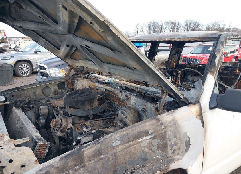 Photo 6 of 1995 Chevrolet Gmt-400 K1500 (VIN 2GCEK19K7S1134795)