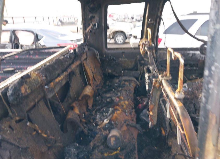 Photo 8 of 1995 Chevrolet Gmt-400 K1500 (VIN 2GCEK19K7S1134795)