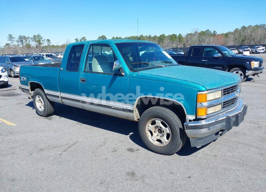 1994 Chevrolet Gmt-400 K1500 (VIN 2GCEK19K8R1310859) main photo