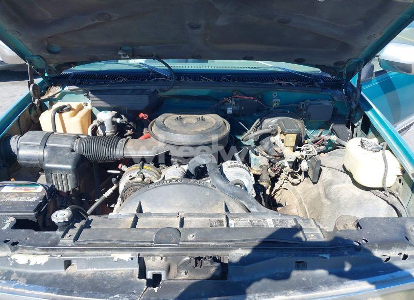 Photo 10 of 1994 Chevrolet Gmt-400 K1500 (VIN 2GCEK19K8R1310859)