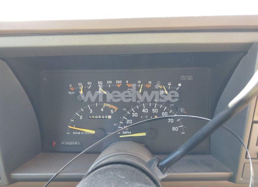 Photo 7 of 1993 Chevrolet Gmt-400 K1500 (VIN 2GCEK19K9P1248241)