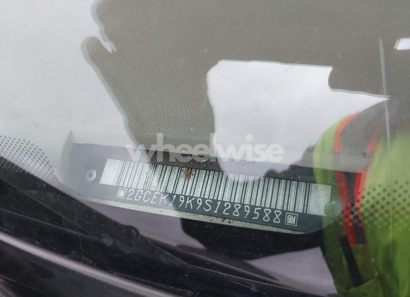 Photo 9 of 1995 Chevrolet Gmt-400 K1500 (VIN 2GCEK19K9S1289588)