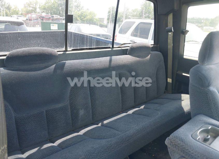 Photo 8 of 1997 Chevrolet K1500 FLEETSIDE (VIN 2GCEK19M1V1227026)