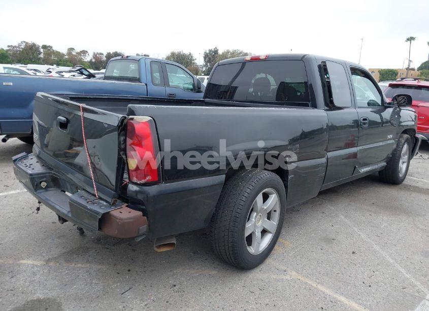 Photo 4 of 2004 Chevrolet Silverado 1500 SS (VIN 2GCEK19N141142906)