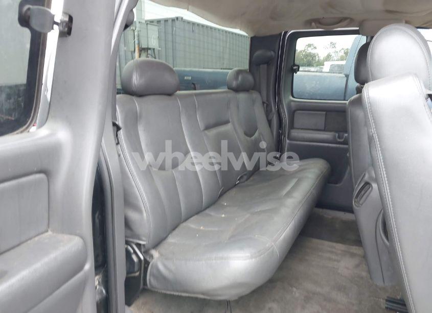 Photo 8 of 2004 Chevrolet Silverado 1500 SS (VIN 2GCEK19N141142906)