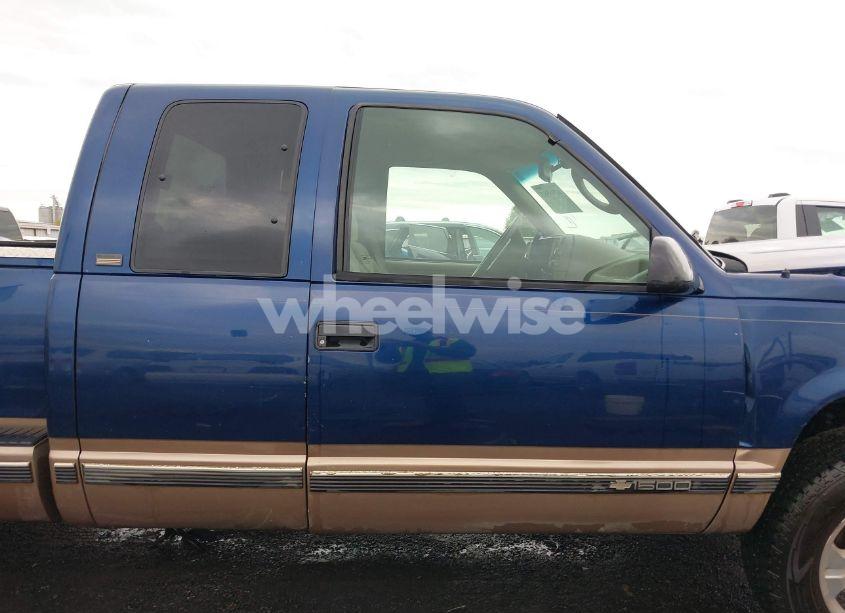 Photo 14 of 1996 Chevrolet Gmt-400 K1500 (VIN 2GCEK19R0T1247180)