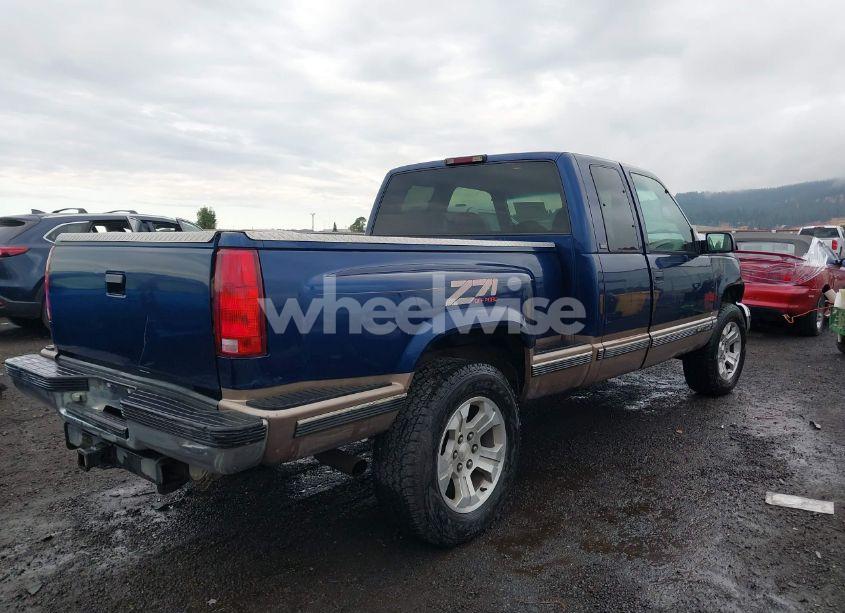 Photo 4 of 1996 Chevrolet Gmt-400 K1500 (VIN 2GCEK19R0T1247180)