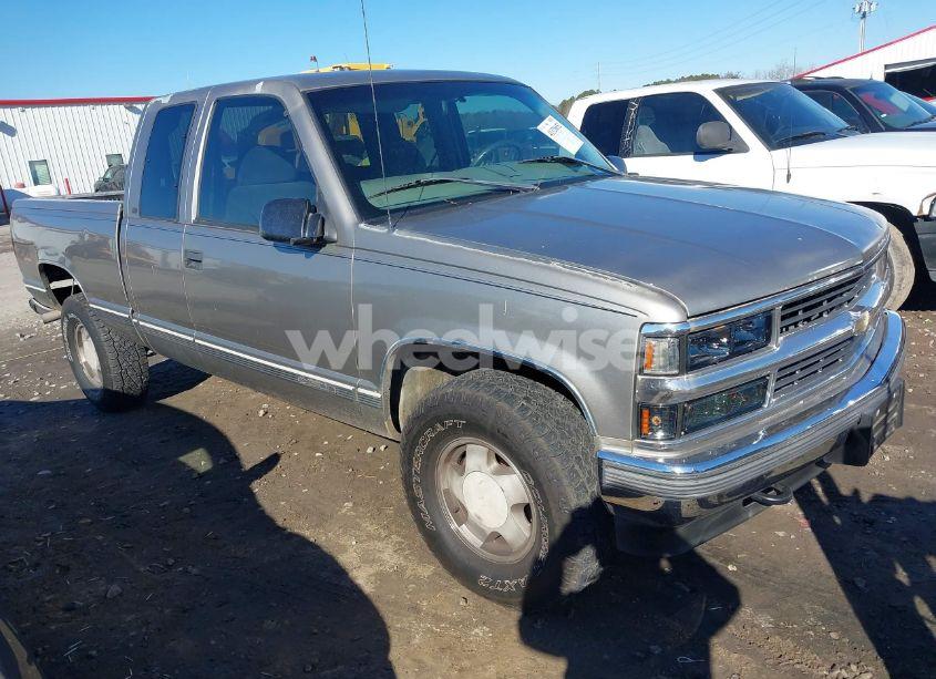 1998 Chevrolet K1500 FLEETSIDE (VIN 2GCEK19R0W1223837) main photo