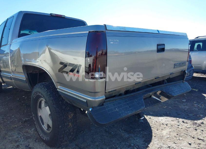 Photo 6 of 1998 Chevrolet K1500 FLEETSIDE (VIN 2GCEK19R0W1223837)