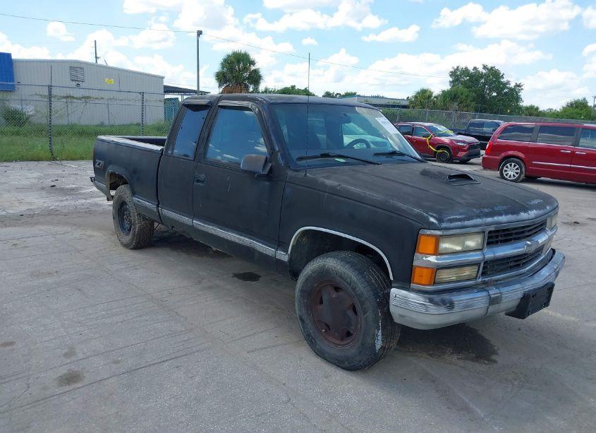 1997 Chevrolet K1500 FLEETSIDE (VIN 2GCEK19R1V1215633) main photo