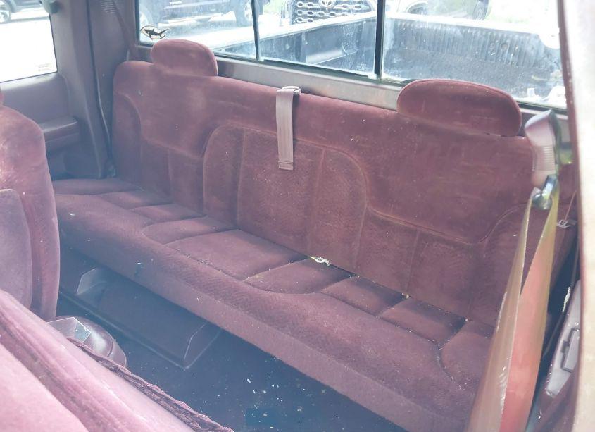 Photo 8 of 1997 Chevrolet K1500 FLEETSIDE (VIN 2GCEK19R1V1215633)