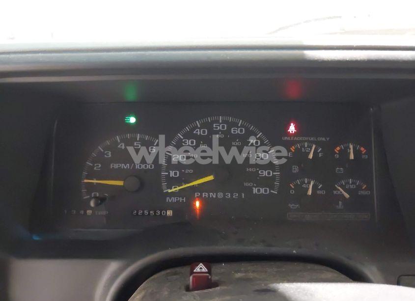 Photo 7 of 1997 Chevrolet K1500 FLEETSIDE (VIN 2GCEK19R2V1241772)