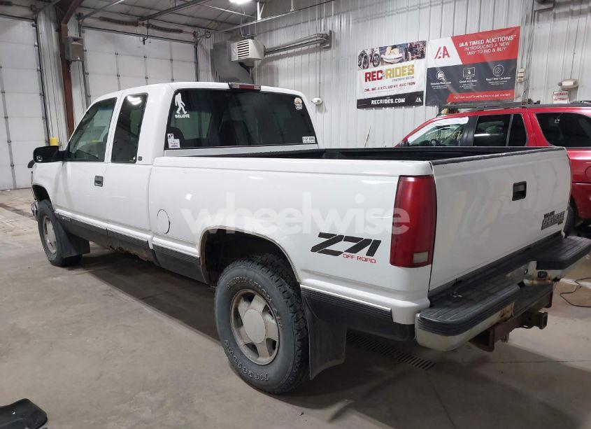 Photo 3 of 1998 Chevrolet K1500 FLEETSIDE (VIN 2GCEK19R2W1100363)