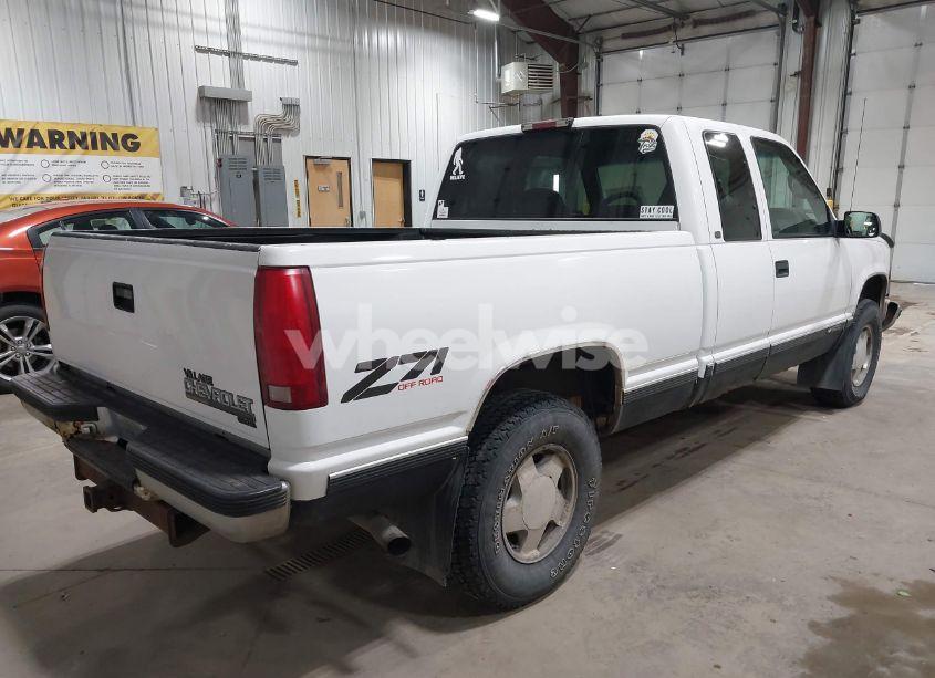 Photo 4 of 1998 Chevrolet K1500 FLEETSIDE (VIN 2GCEK19R2W1100363)