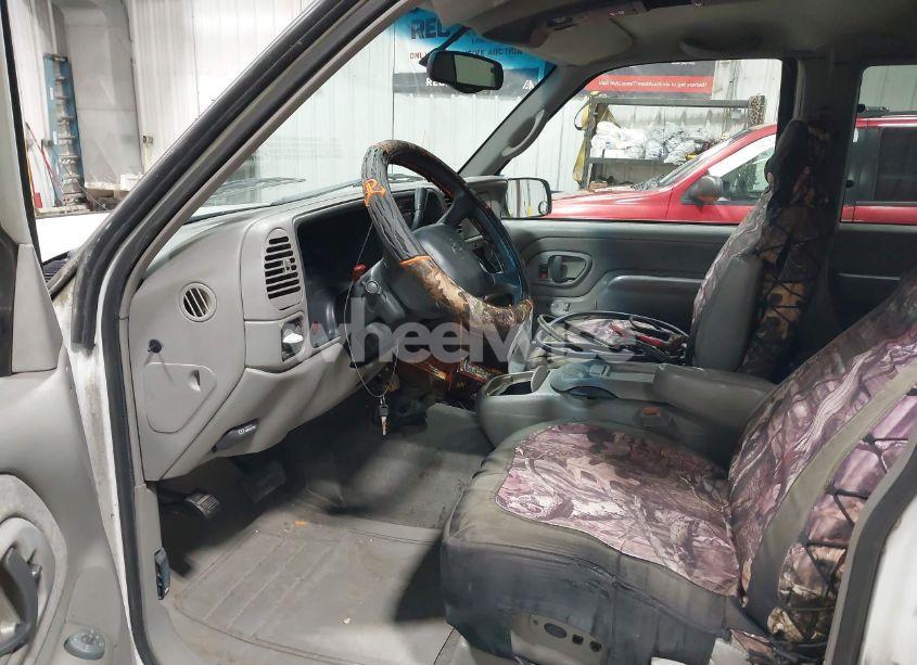 Photo 5 of 1998 Chevrolet K1500 FLEETSIDE (VIN 2GCEK19R2W1100363)