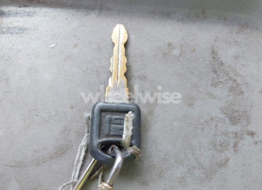 Photo 11 of 1997 Chevrolet K1500 SPORTSIDE (VIN 2GCEK19R3V1159386)