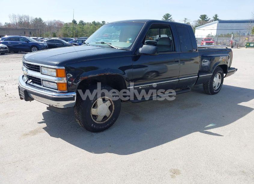 Photo 2 of 1997 Chevrolet K1500 SPORTSIDE (VIN 2GCEK19R3V1159386)