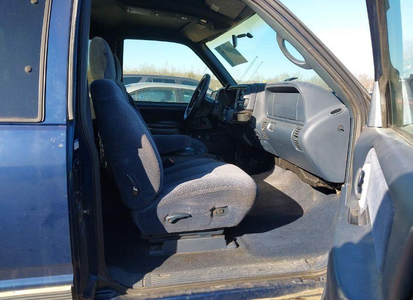 Photo 5 of 1998 Chevrolet K1500 SPORTSIDE (VIN 2GCEK19R3W1142007)