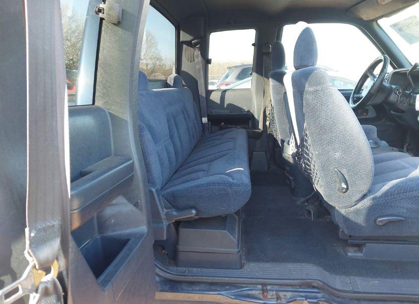 Photo 8 of 1998 Chevrolet K1500 SPORTSIDE (VIN 2GCEK19R3W1142007)