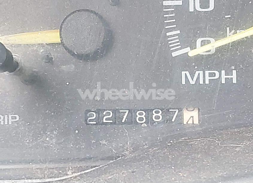 Photo 12 of 1998 Chevrolet K1500 FLEETSIDE (VIN 2GCEK19R4W1168700)