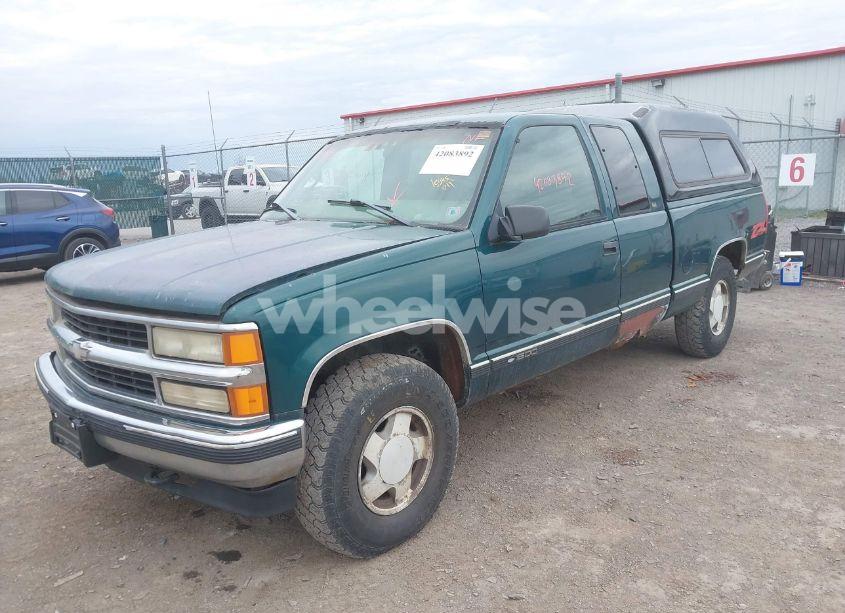 Photo 2 of 1998 Chevrolet K1500 FLEETSIDE (VIN 2GCEK19R4W1168700)