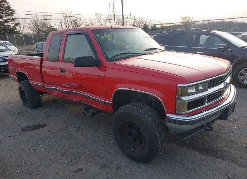 1998 Chevrolet K1500 FLEETSIDE (VIN 2GCEK19R4W1245050) main photo