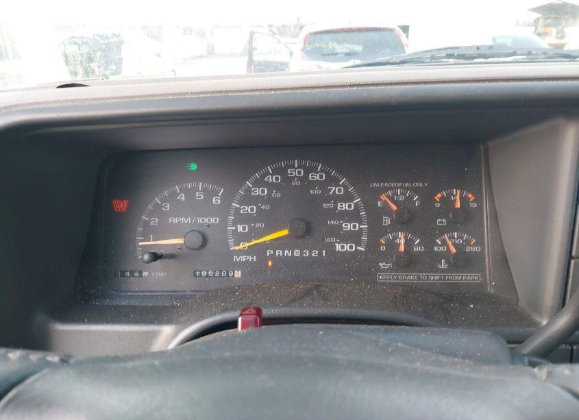 Photo 7 of 1998 Chevrolet K1500 FLEETSIDE (VIN 2GCEK19R4W1245050)