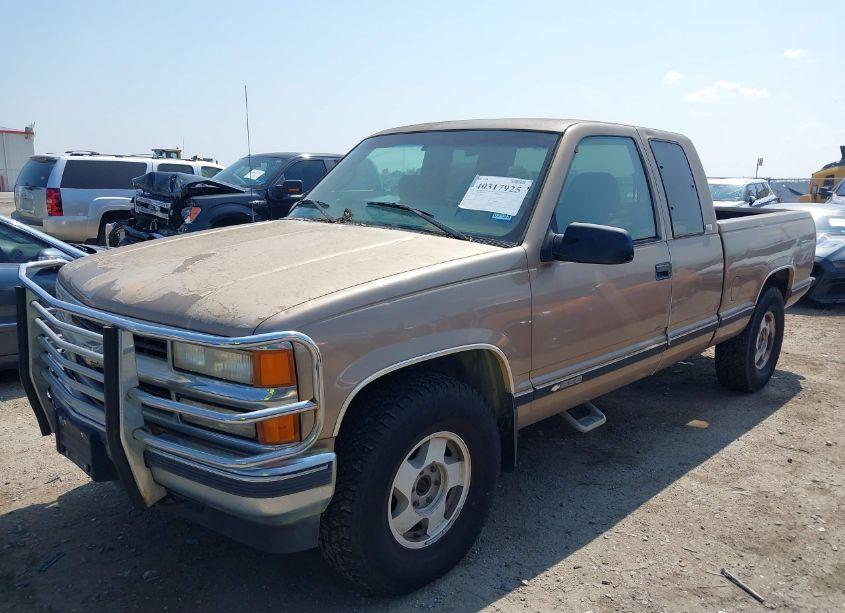 Photo 2 of 1997 Chevrolet K1500 FLEETSIDE (VIN 2GCEK19R6V1184573)