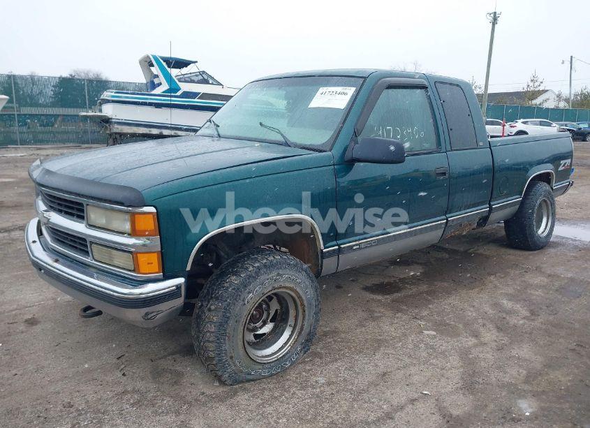 Photo 2 of 1998 Chevrolet K1500 FLEETSIDE (VIN 2GCEK19R6W1191167)